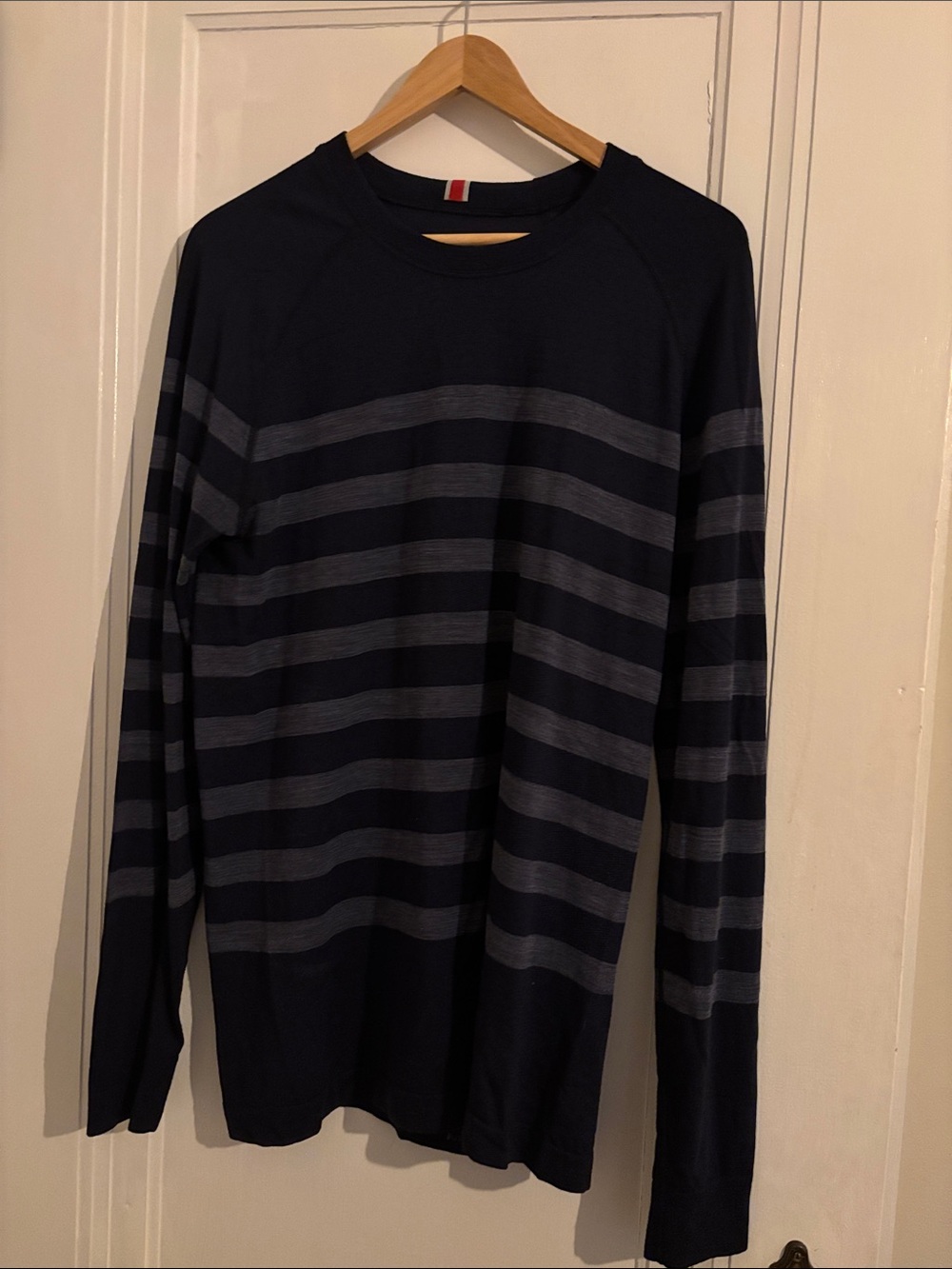 Tracksmith Navy and Gray Striped Long-Sleeve Crew